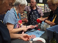 18 - Italian Night at Yarck - learning to make sausages